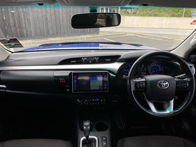 2017 Toyota Hilux - Thumbnail