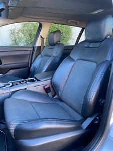 2013 Holden Commodore - Thumbnail