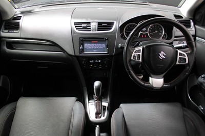 2014 Suzuki Swift - Thumbnail