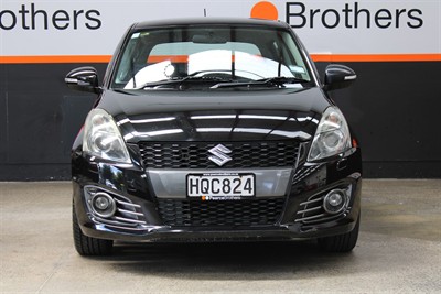 2014 Suzuki Swift - Thumbnail