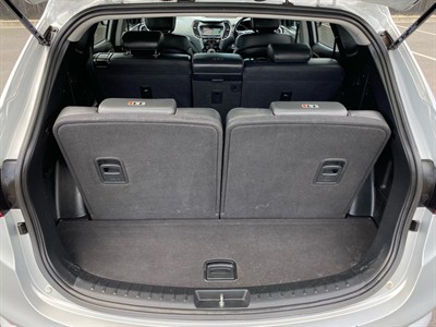 2017 Hyundai SANTA FE - Thumbnail