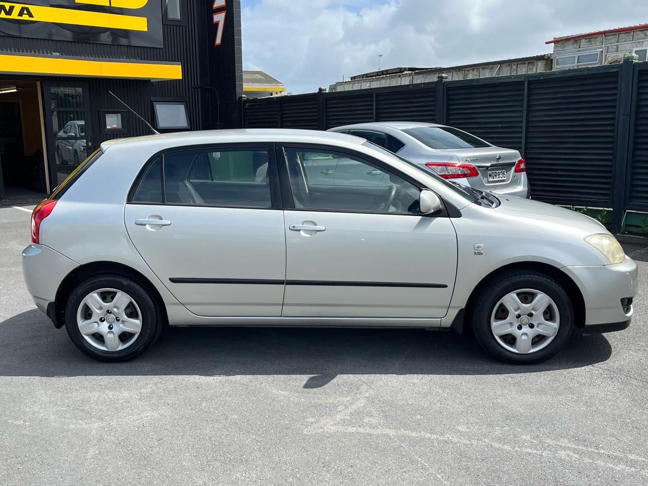 2004 Toyota Corolla