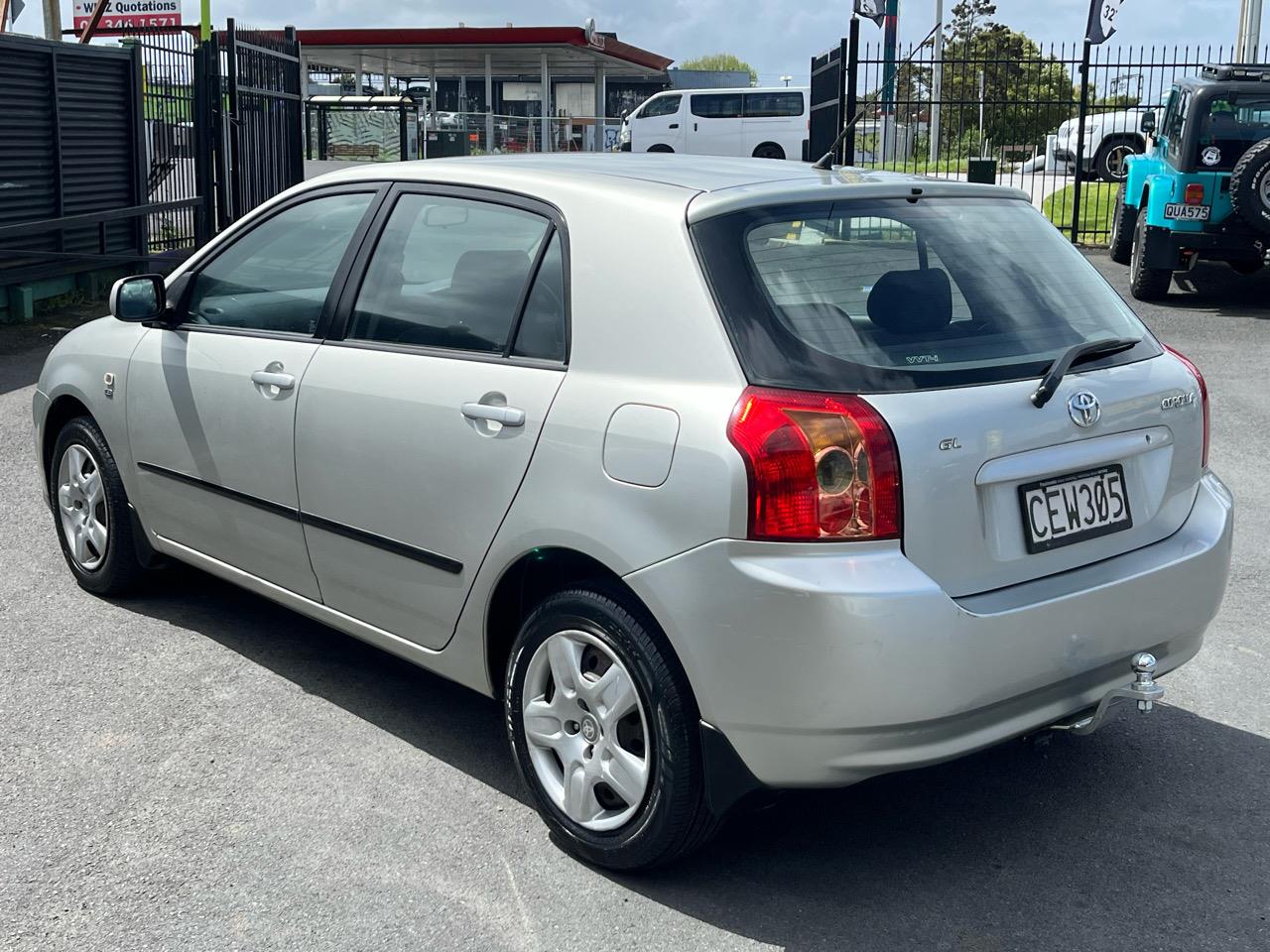 2004 Toyota Corolla