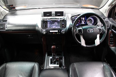 2017 Toyota Landcruiser Prado - Thumbnail