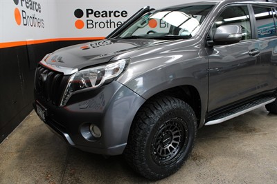 2017 Toyota Landcruiser Prado - Thumbnail