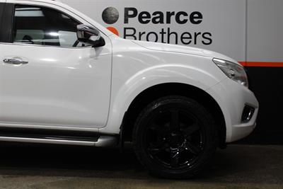 2018 Nissan Navara - Thumbnail
