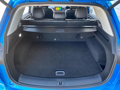 2022 MG Hs - Thumbnail