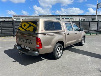 2006 Toyota Hilux - Thumbnail