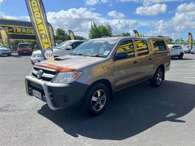 2006 Toyota Hilux - Thumbnail