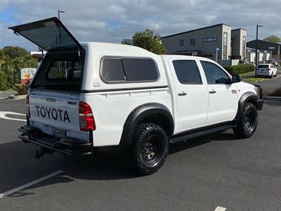 2015 Toyota Hilux - Thumbnail