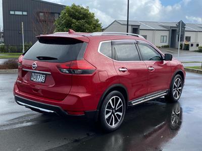 2020 Nissan X-Trail - Thumbnail