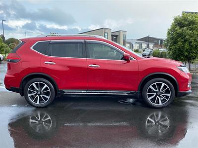 2020 Nissan X-Trail - Thumbnail