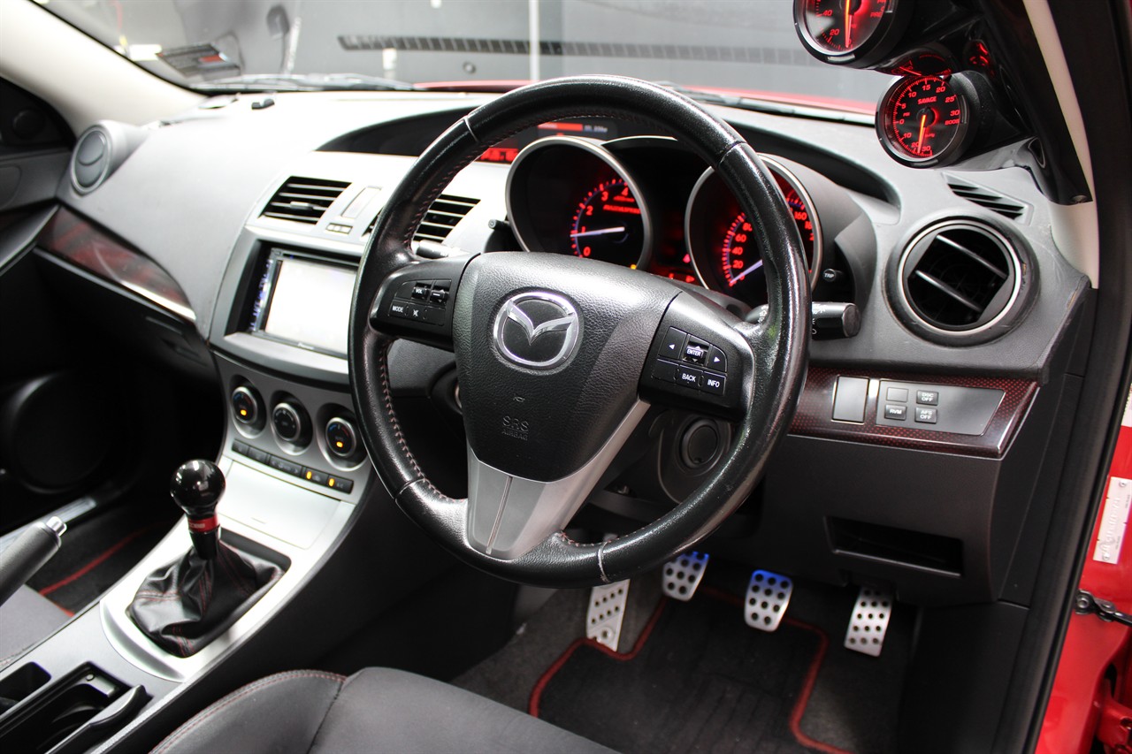 2010 Mazda Axela