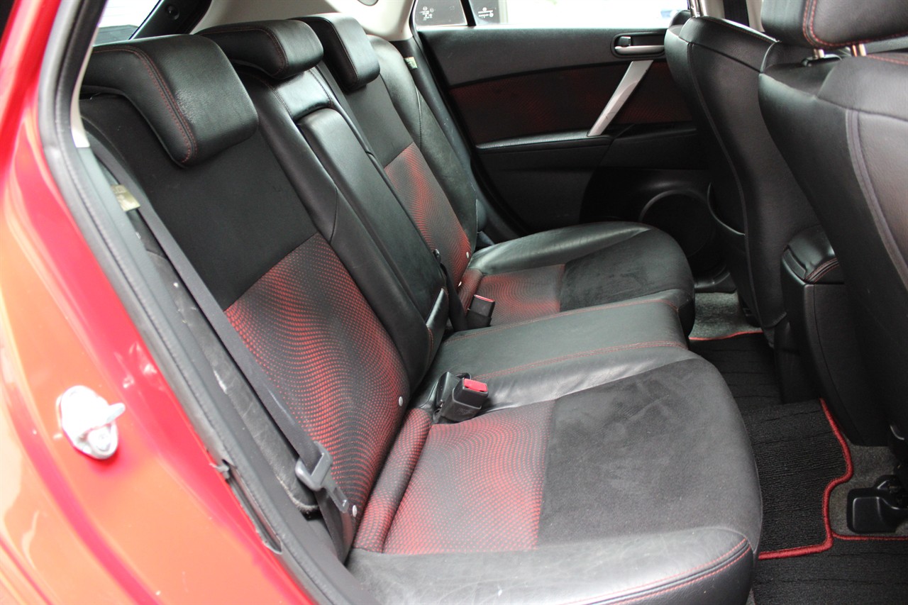 2010 Mazda Axela