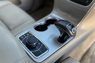 2016 Jeep Grand Cherokee - Thumbnail