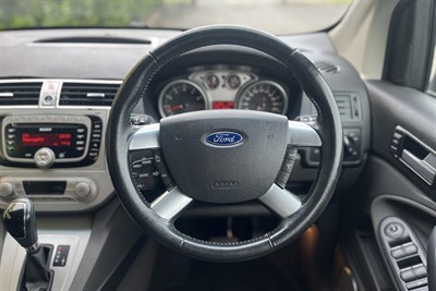 2012 Ford Kuga - Thumbnail