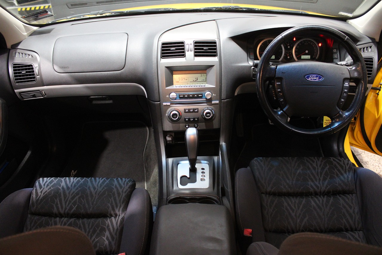 2005 Ford Falcon