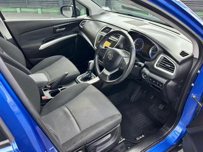 2014 Suzuki S-Cross - Thumbnail