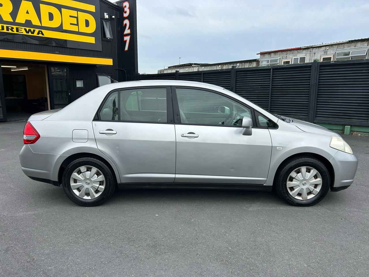 2006 Nissan Tiida