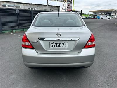 2006 Nissan Tiida - Thumbnail