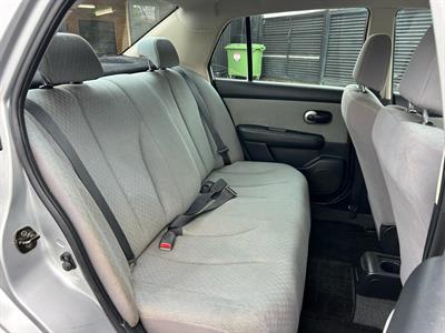 2006 Nissan Tiida - Thumbnail