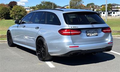2017 Mercedes-Benz E 350 - Thumbnail