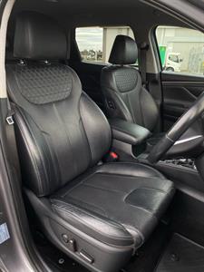 2019 Hyundai SANTA FE - Thumbnail