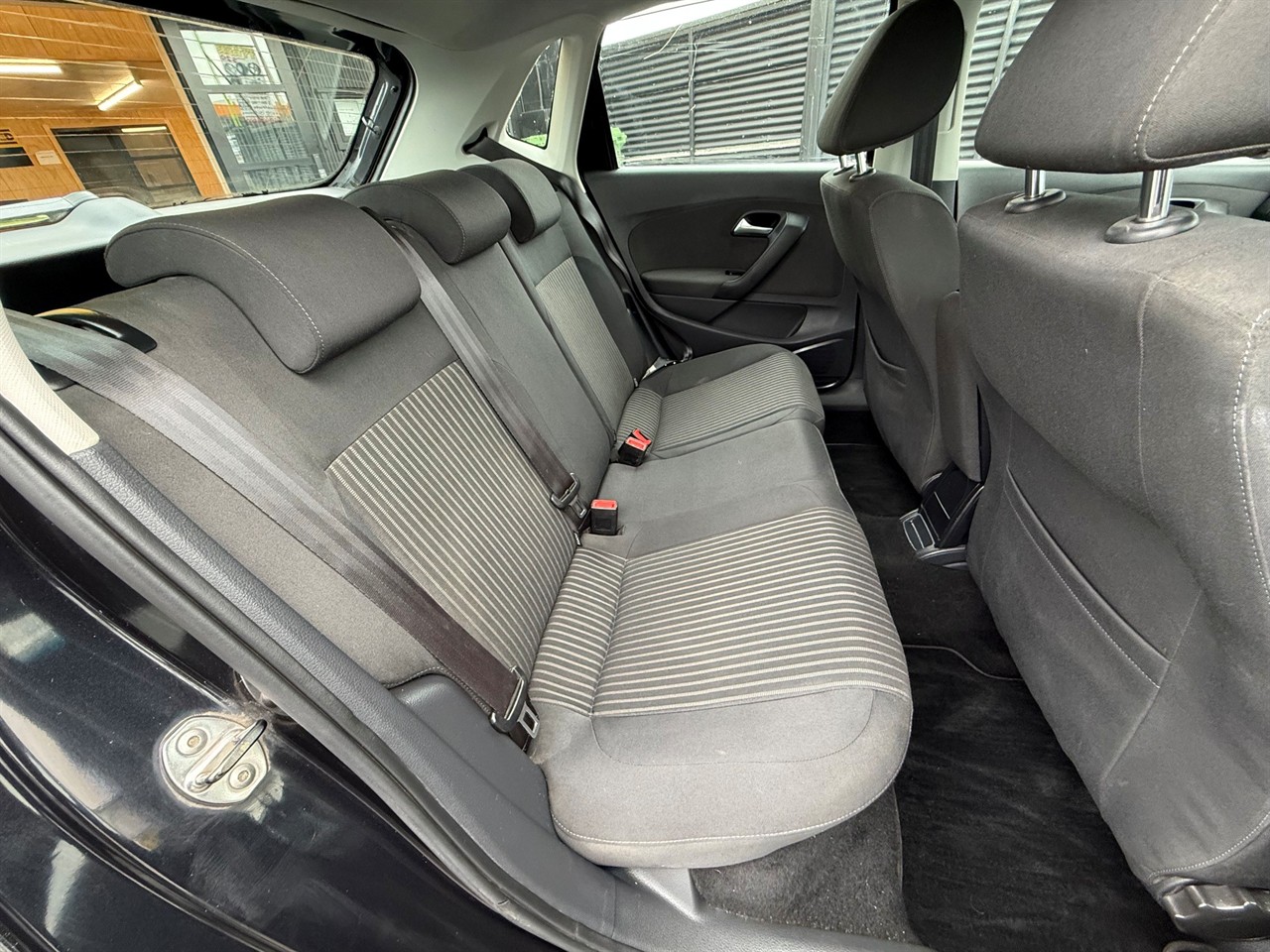 2011 Volkswagen POLO