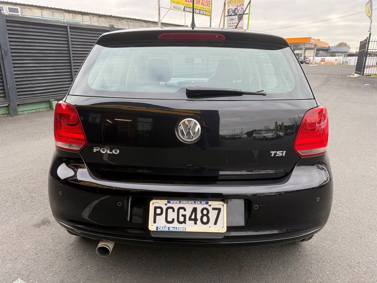 2011 Volkswagen POLO