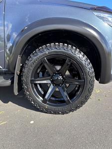 2018 Holden Colorado - Thumbnail