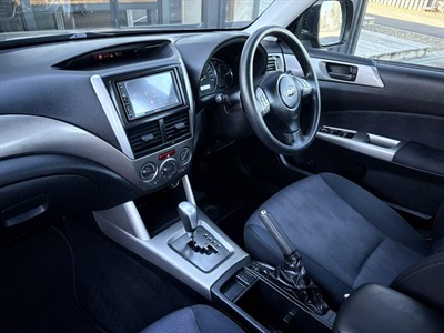 2011 Subaru FORESTER - Thumbnail