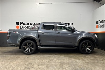 2022 Isuzu D-Max - Thumbnail