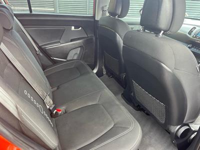 2015 Kia Sportage - Thumbnail