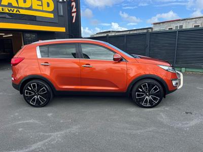 2015 Kia Sportage - Thumbnail