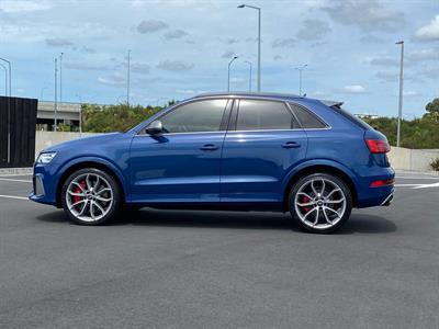 2016 Audi RS Q3 - Thumbnail