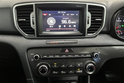 2017 Kia Sportage - Thumbnail