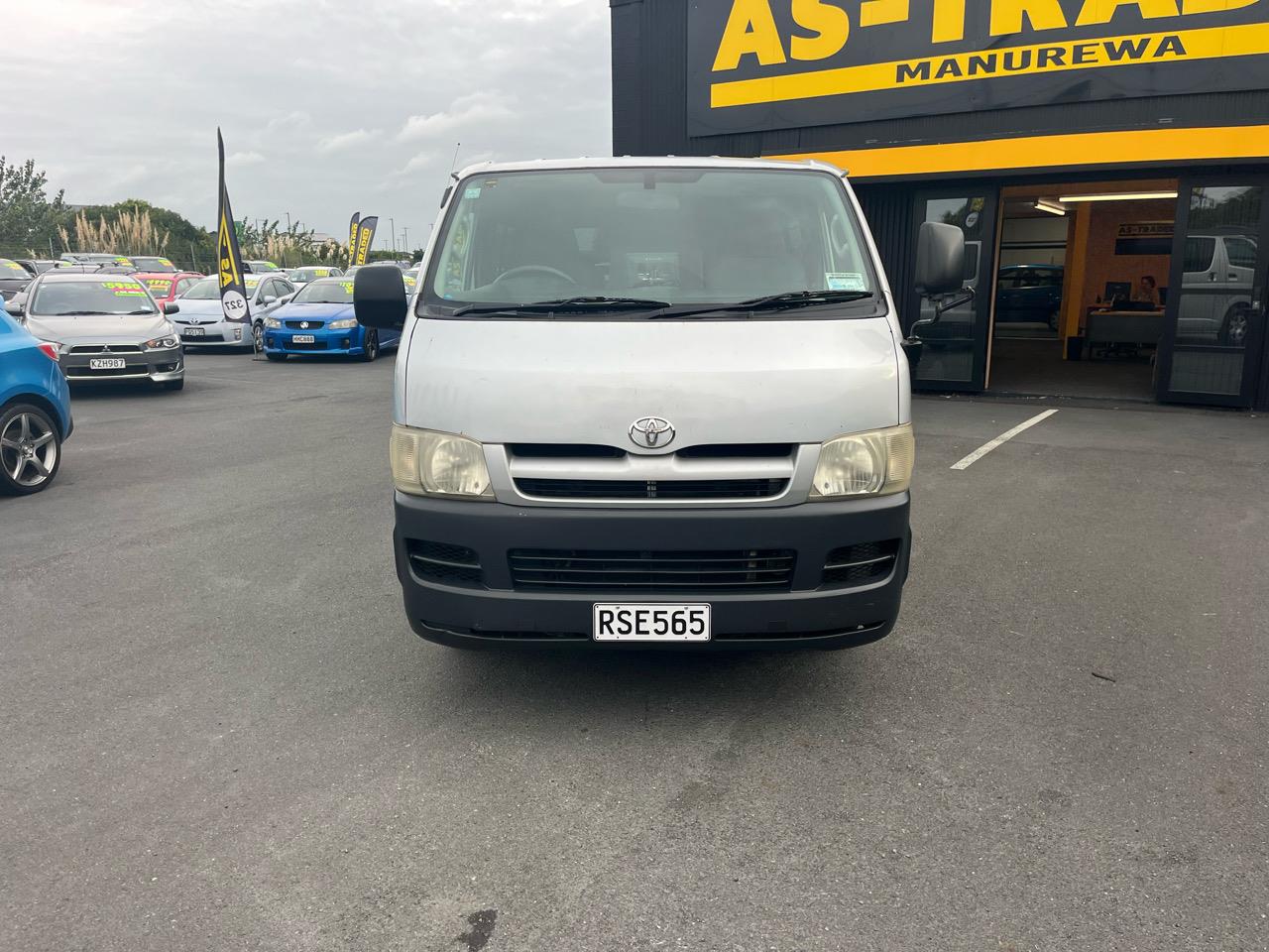 2007 Toyota Hiace