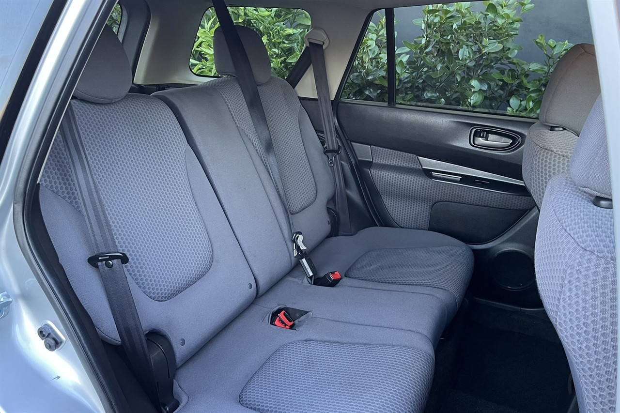 2018 Nissan Wingroad