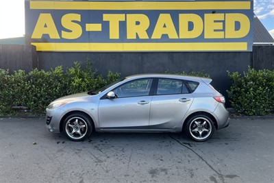 2010 Mazda Mazda3 - Thumbnail