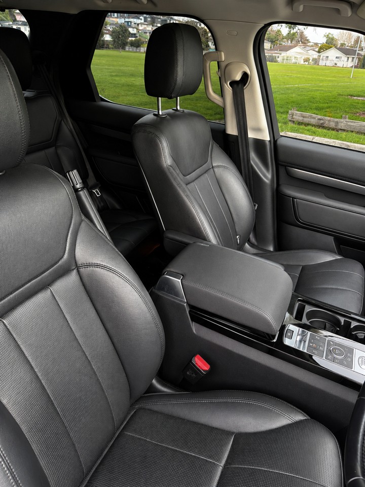 2019 Land Rover DISCOVERY