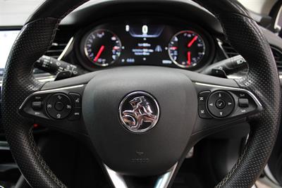 2019 Holden Commodore - Thumbnail