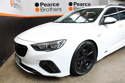 2019 Holden Commodore - Thumbnail