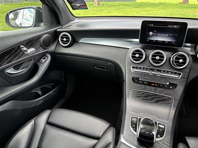2016 Mercedes-Benz GLC 220 - Thumbnail