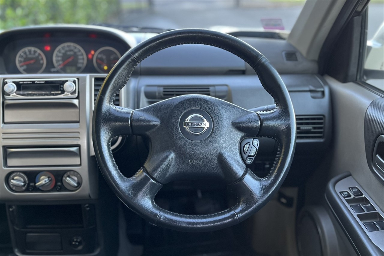 2004 Nissan X-Trail