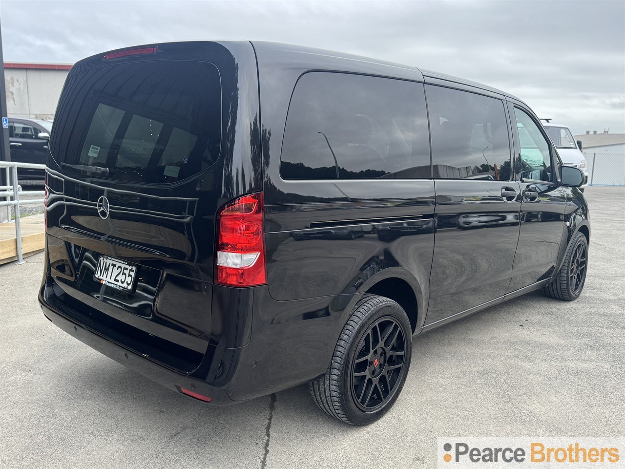 2021 Mercedes-Benz Vito
