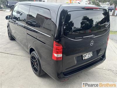 2021 Mercedes-Benz Vito - Thumbnail