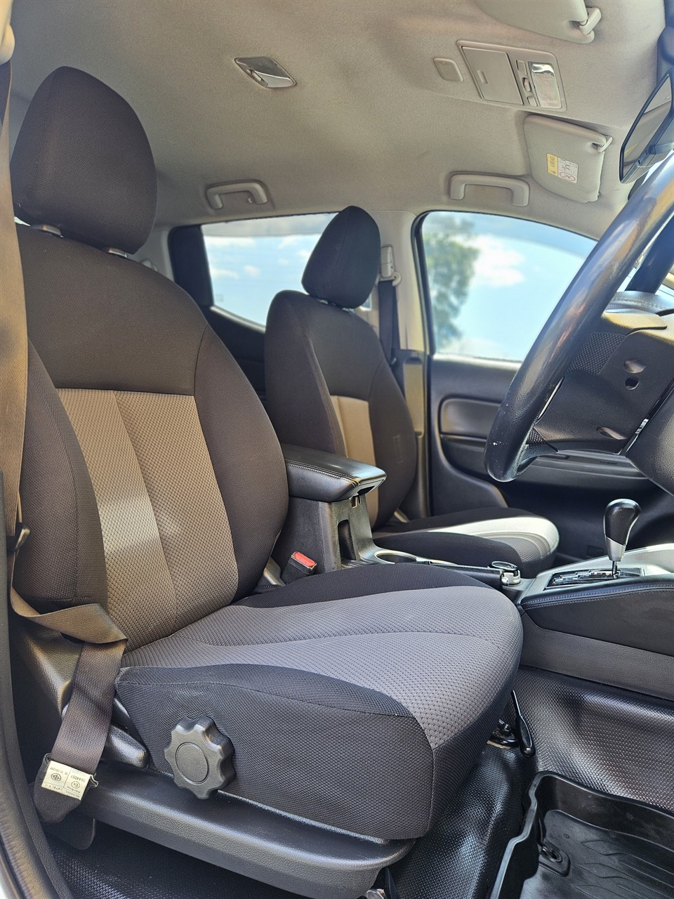 2020 Mitsubishi Triton