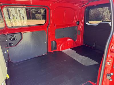 2021 Peugeot Expert - Thumbnail