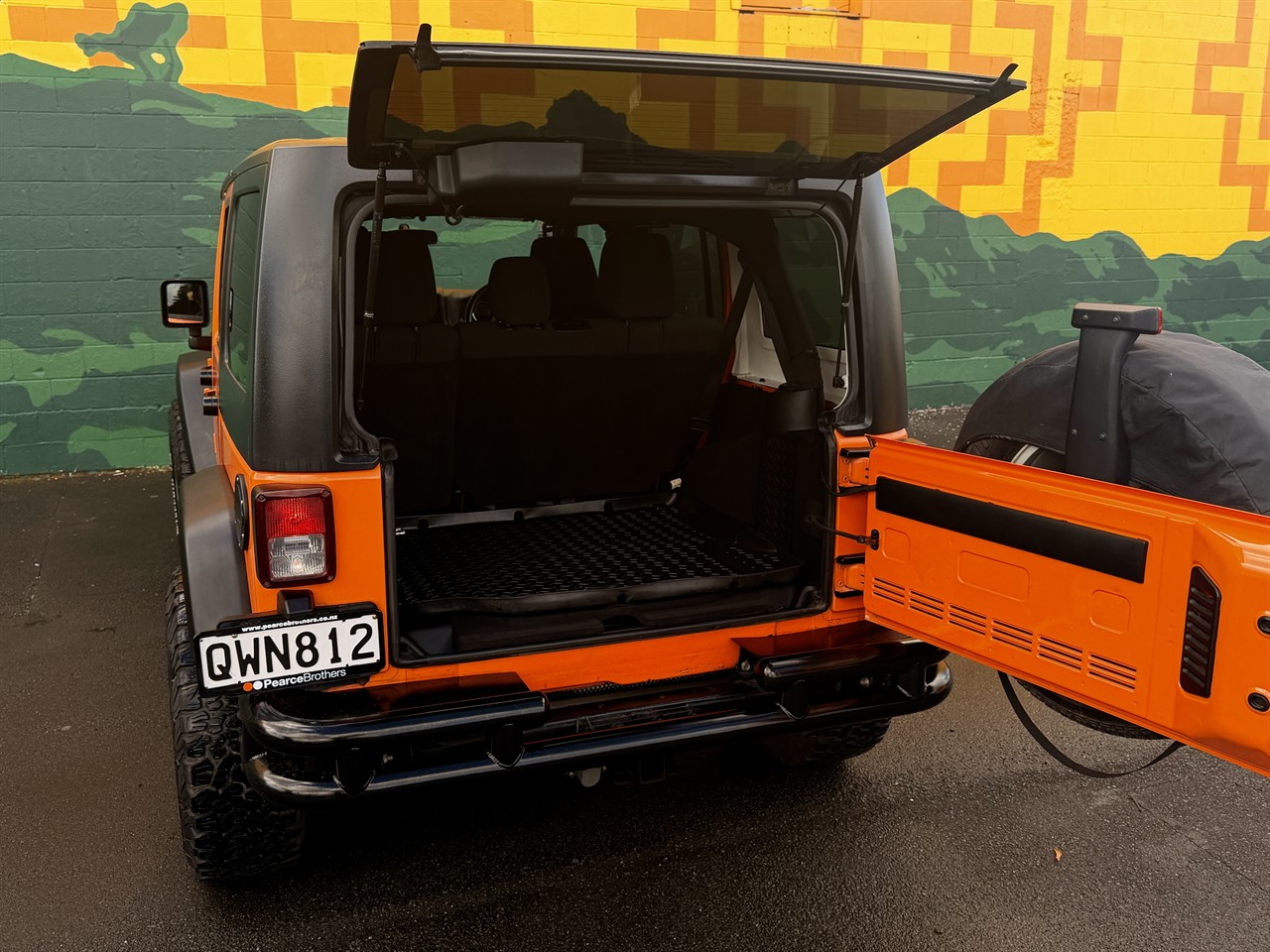 2012 Chrysler Jeep