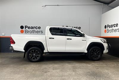 2018 Toyota Hilux - Thumbnail